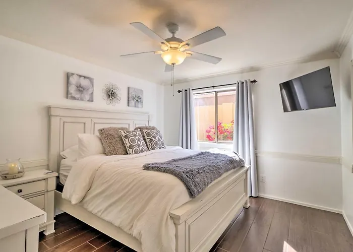 Complimentary Heated Pool: Goodyear Getaway! *