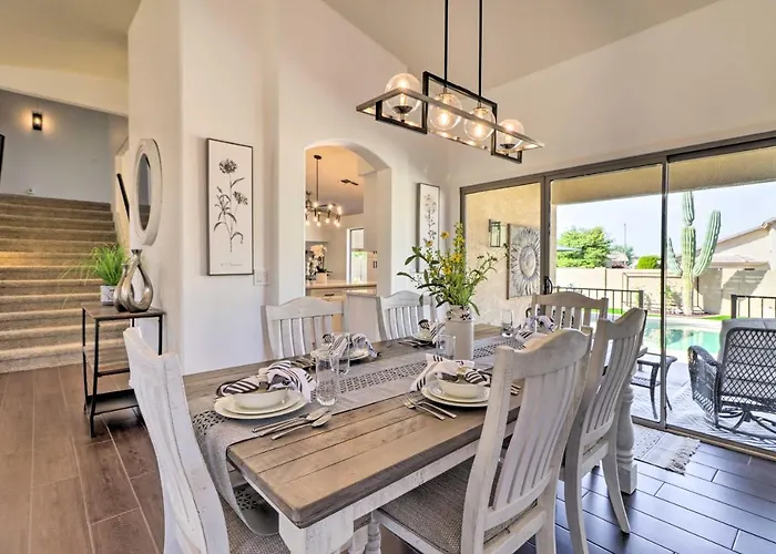 Holiday home Complimentary Heated Pool: Goodyear Getaway! Liberty